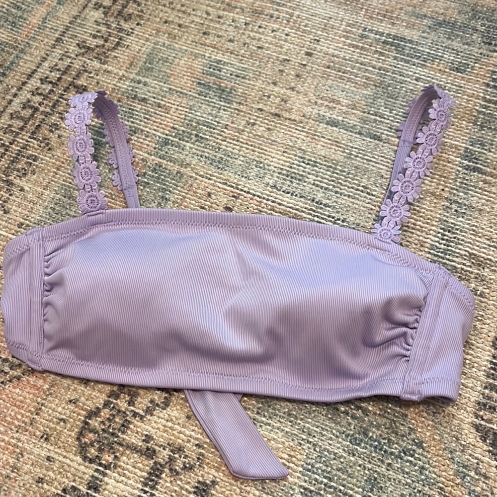 🔜 Purple bikini top